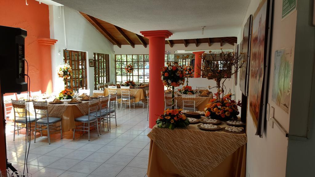 Hosteria San Carlos Tababela Extérieur photo