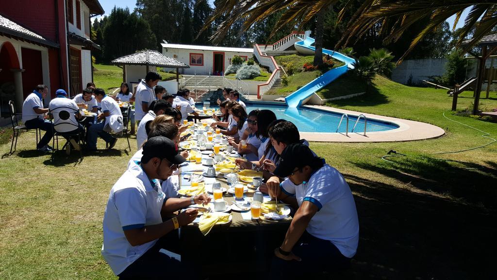 Hosteria San Carlos Tababela Extérieur photo