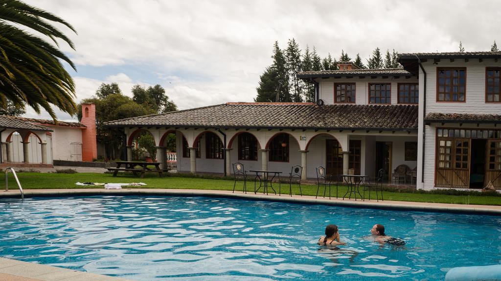 Hosteria San Carlos Tababela Extérieur photo