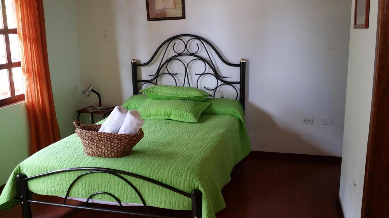 Hosteria San Carlos Tababela Chambre photo